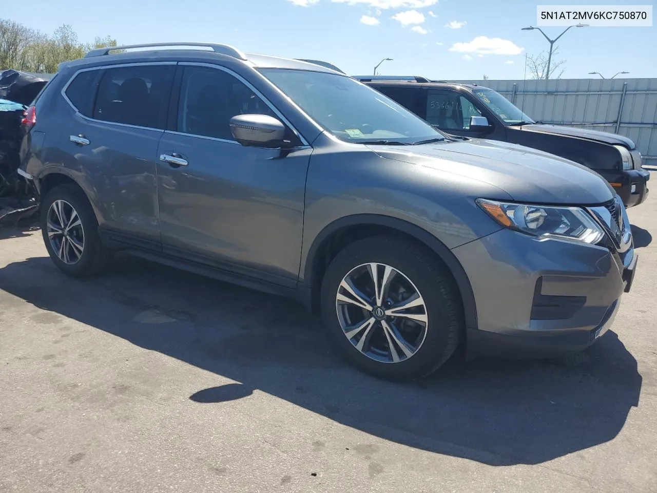 2019 Nissan Rogue S VIN: 5N1AT2MV6KC750870 Lot: 53675984