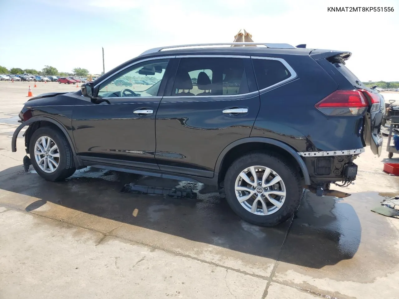 2019 Nissan Rogue S VIN: KNMAT2MT8KP551556 Lot: 61764354