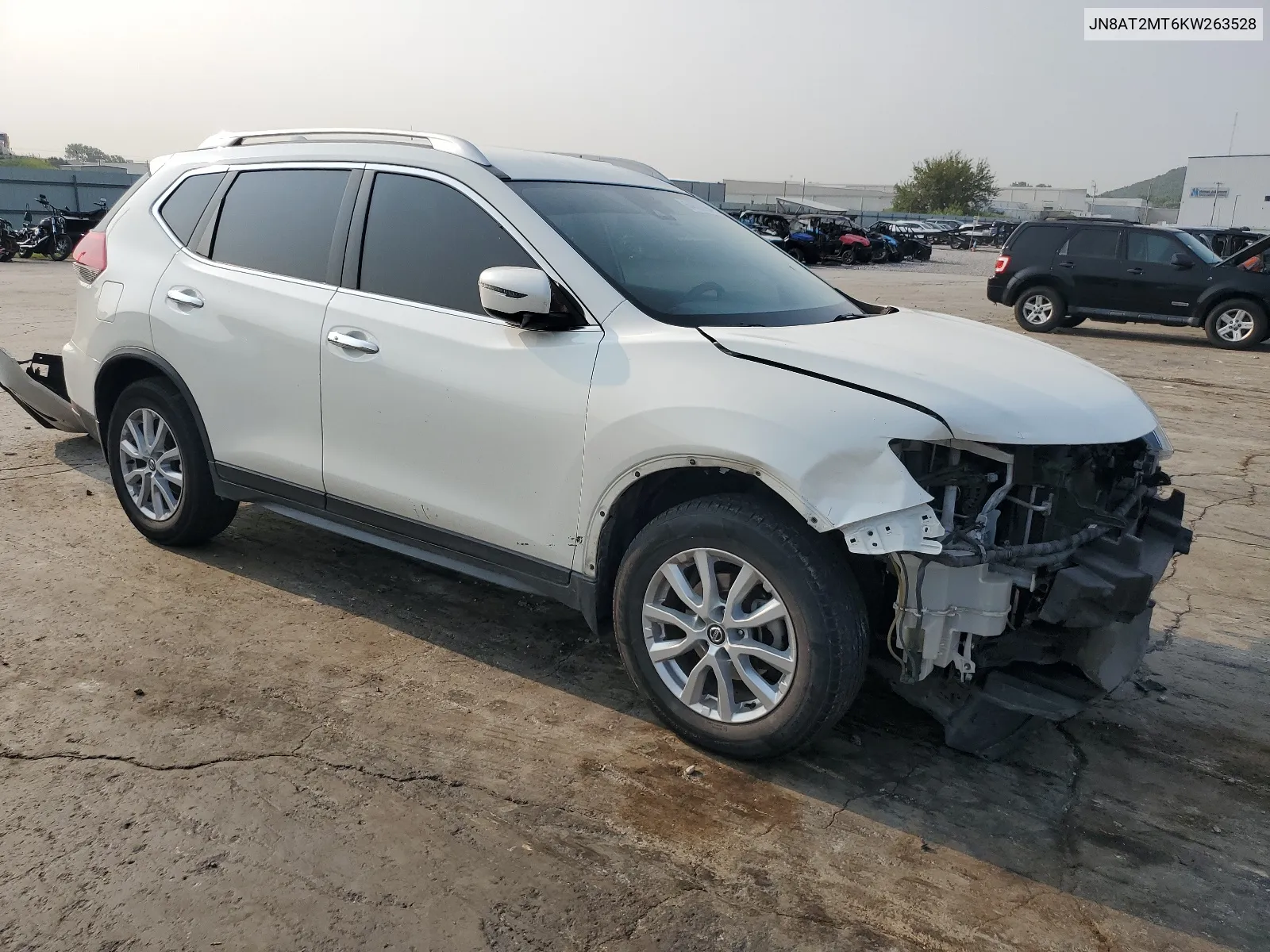 2019 Nissan Rogue S VIN: JN8AT2MT6KW263528 Lot: 64556334