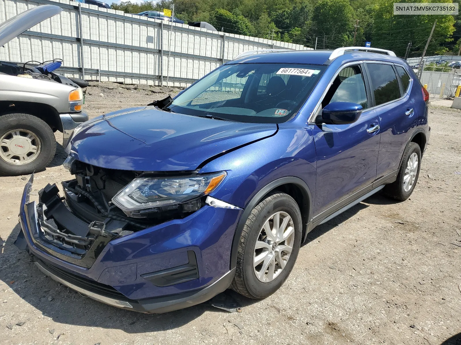 2019 Nissan Rogue S VIN: 5N1AT2MV5KC735132 Lot: 66177564