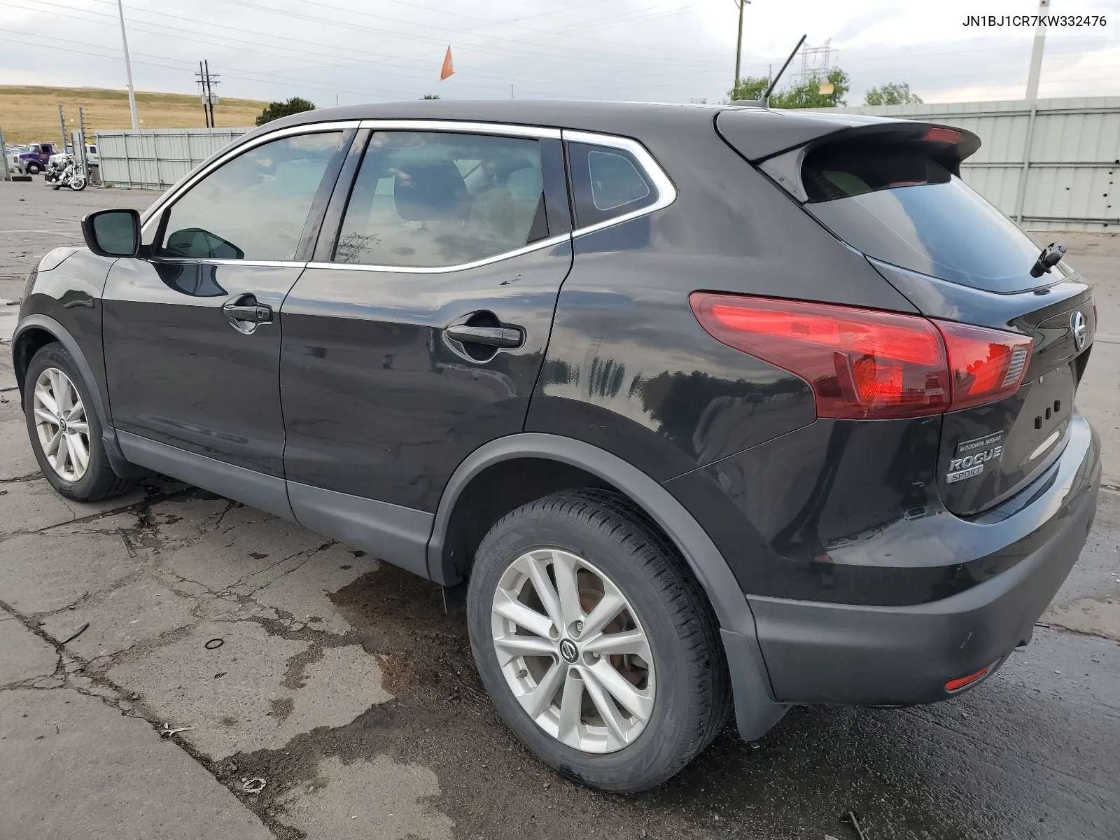 JN1BJ1CR7KW332476 2019 Nissan Rogue Sport S