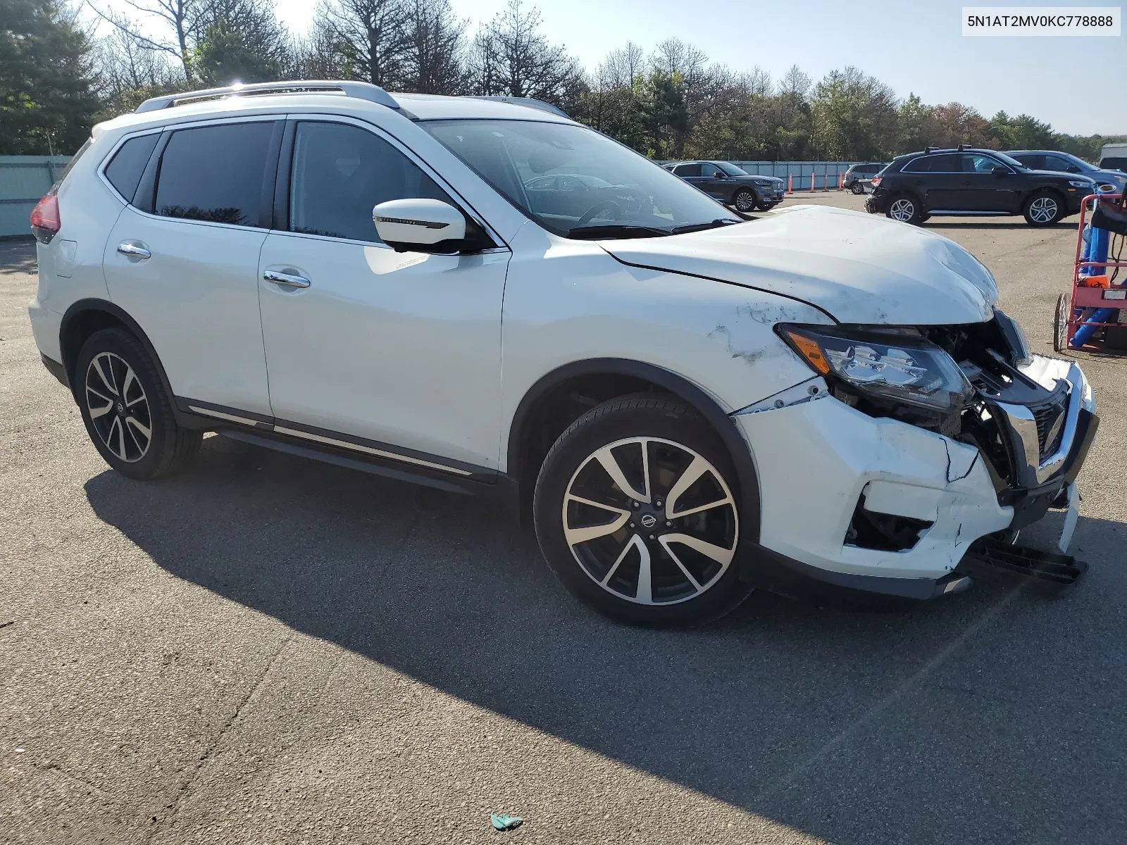 2019 Nissan Rogue S VIN: 5N1AT2MV0KC778888 Lot: 67386984