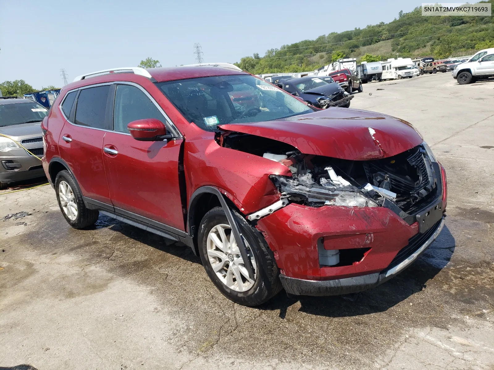 2019 Nissan Rogue S VIN: 5N1AT2MV9KC719693 Lot: 68120974