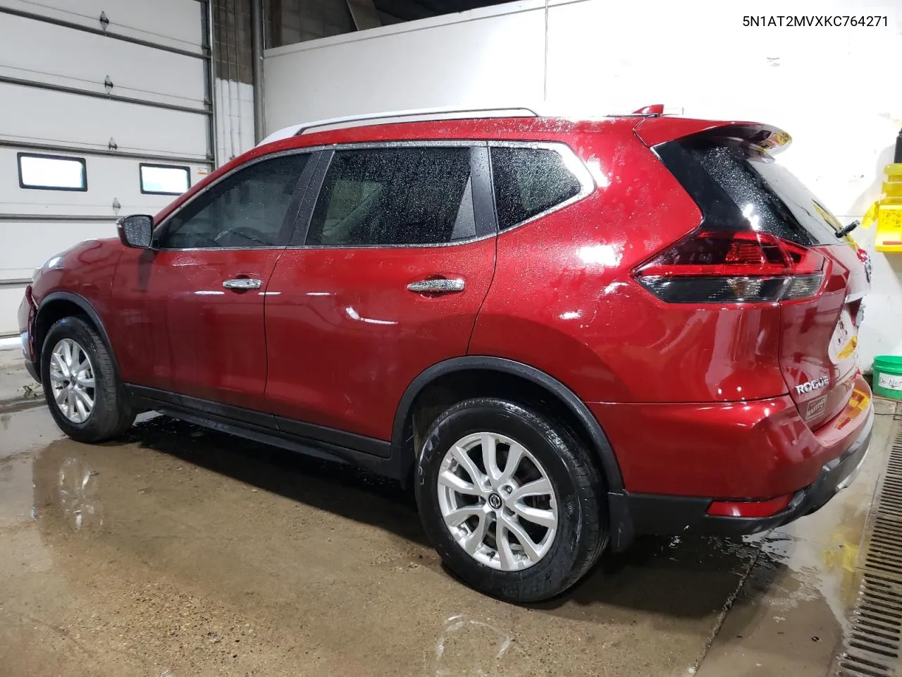 2019 Nissan Rogue S VIN: 5N1AT2MVXKC764271 Lot: 70292164