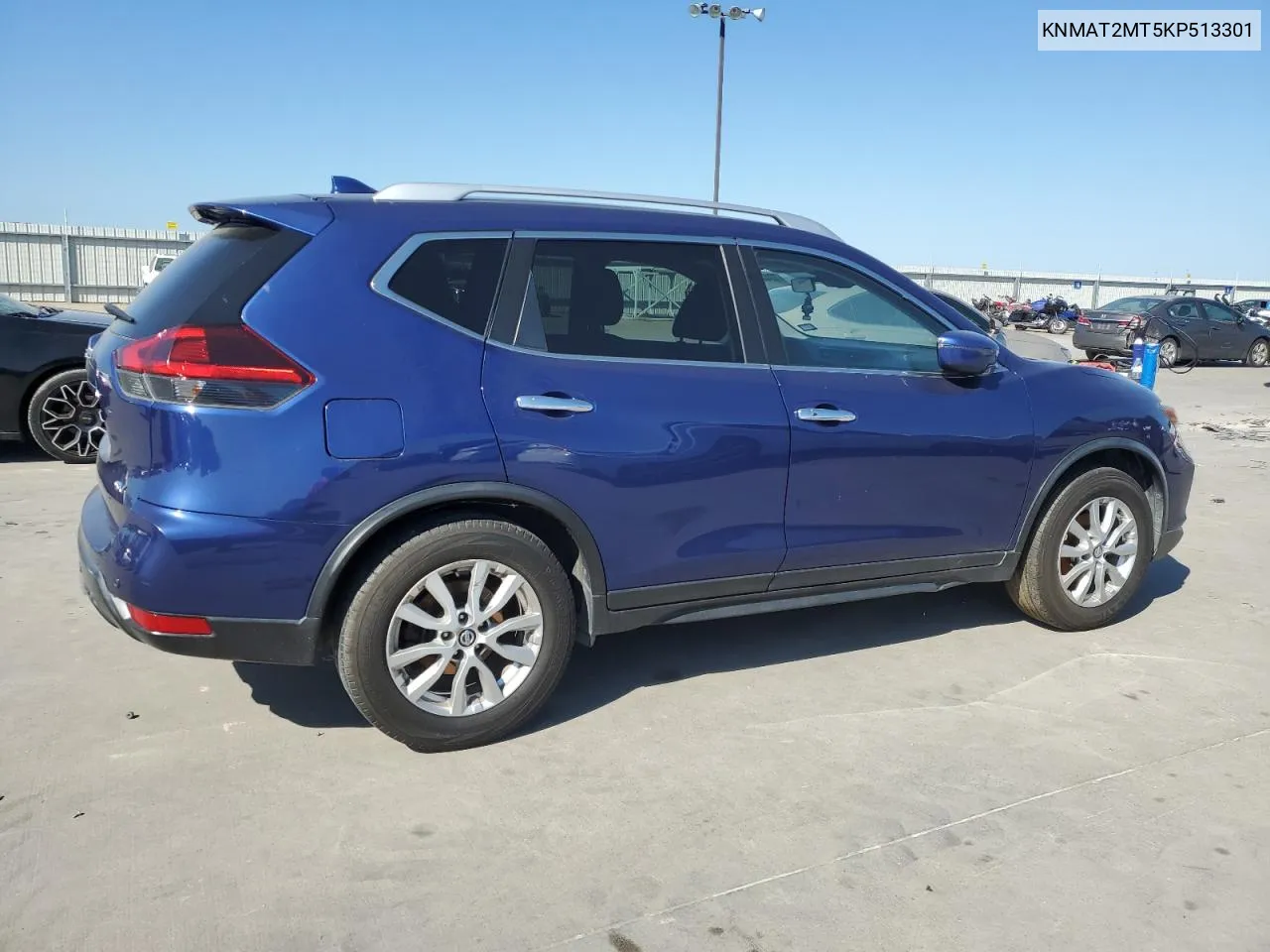 2019 Nissan Rogue S VIN: KNMAT2MT5KP513301 Lot: 72425414