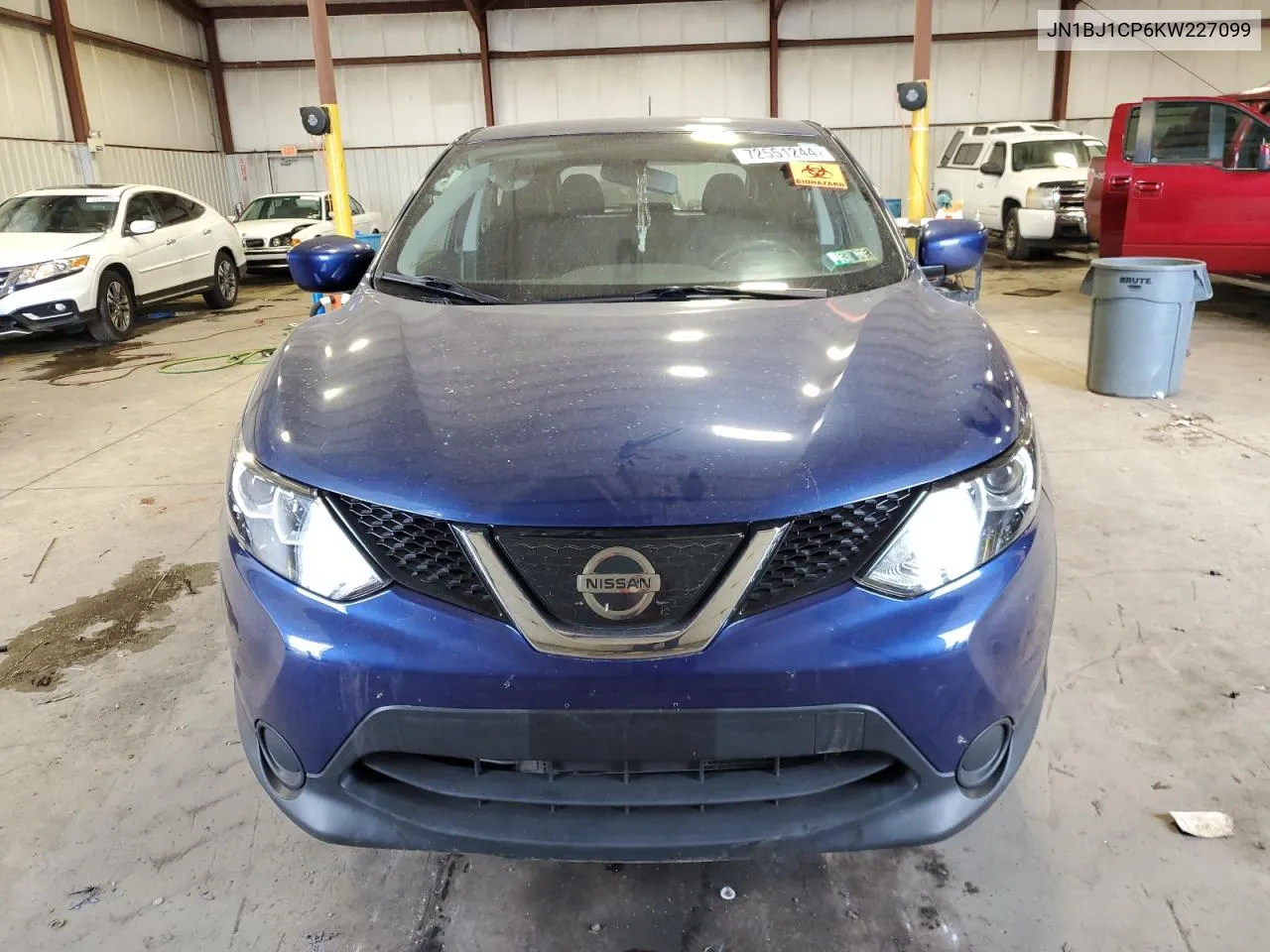 JN1BJ1CP6KW227099 2019 Nissan Rogue Sport S