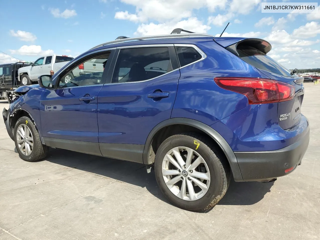 JN1BJ1CR7KW311661 2019 Nissan Rogue Sport S