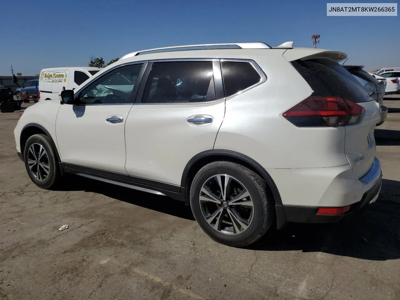 2019 Nissan Rogue S VIN: JN8AT2MT8KW266365 Lot: 73497324