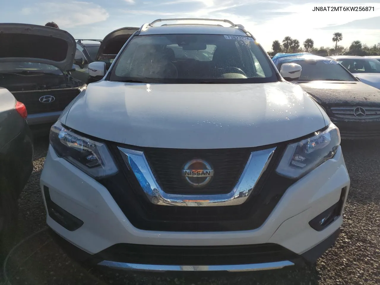 2019 Nissan Rogue S VIN: JN8AT2MT6KW256871 Lot: 73823274