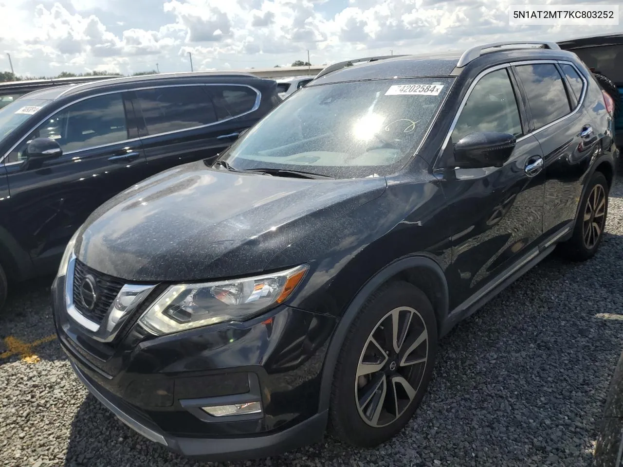 2019 Nissan Rogue S VIN: 5N1AT2MT7KC803252 Lot: 74202584