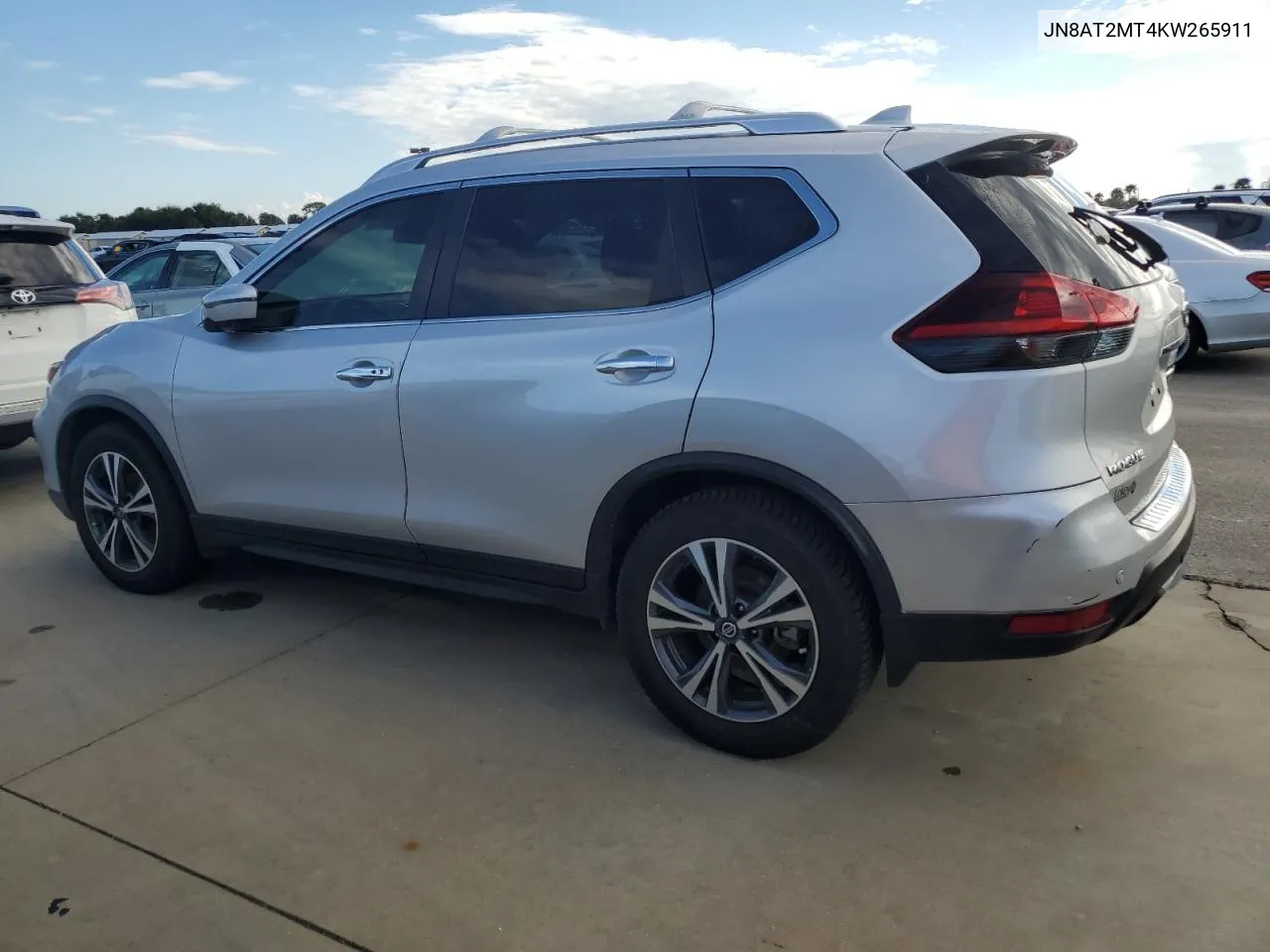 2019 Nissan Rogue S VIN: JN8AT2MT4KW265911 Lot: 74425624