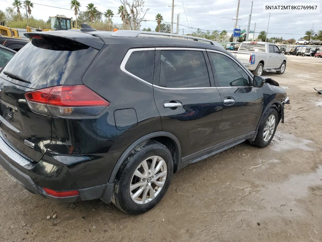 2019 Nissan Rogue S VIN: 5N1AT2MT8KC769967 Lot: 75952244