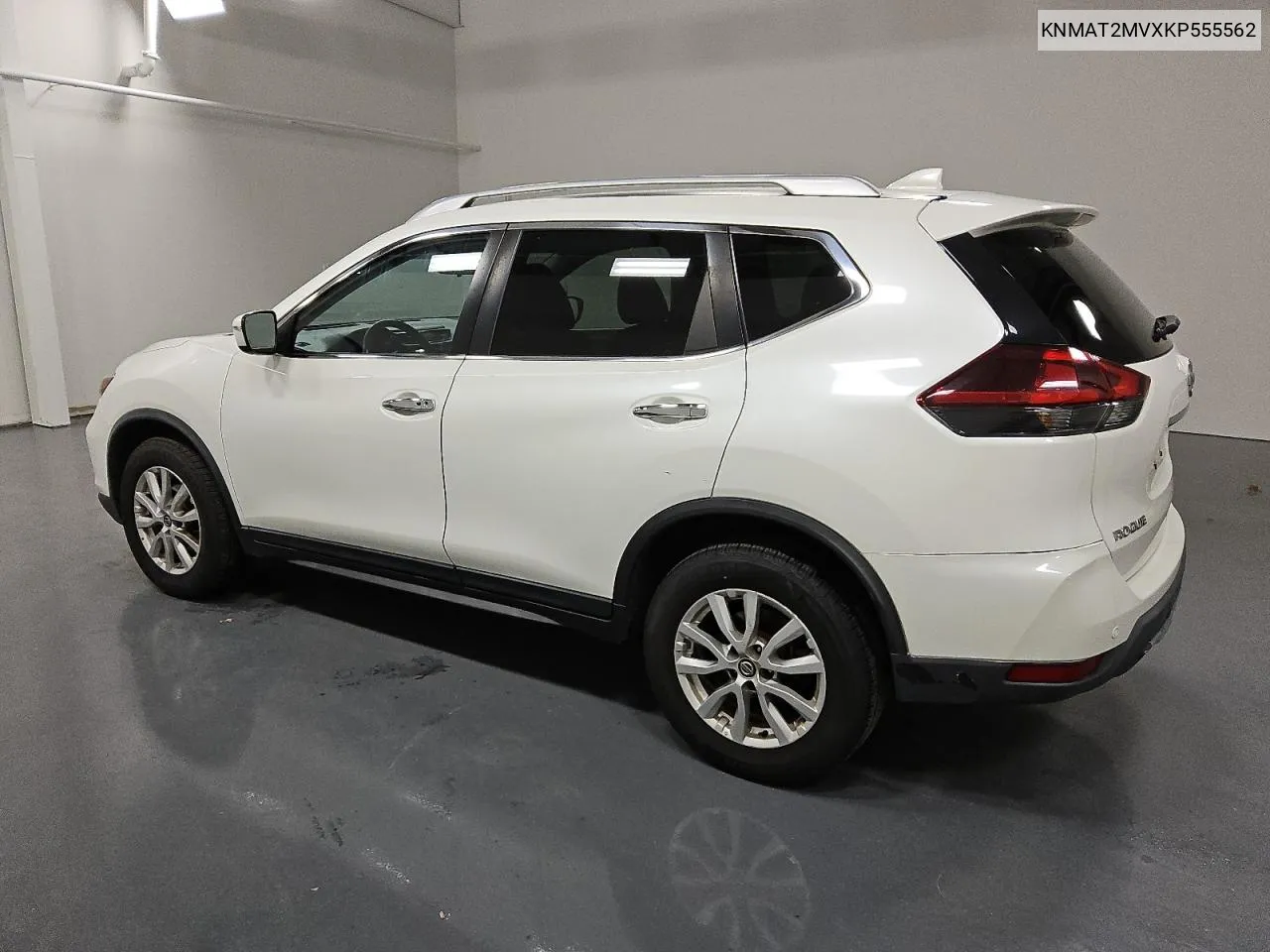 2019 Nissan Rogue S VIN: KNMAT2MVXKP555562 Lot: 77439424