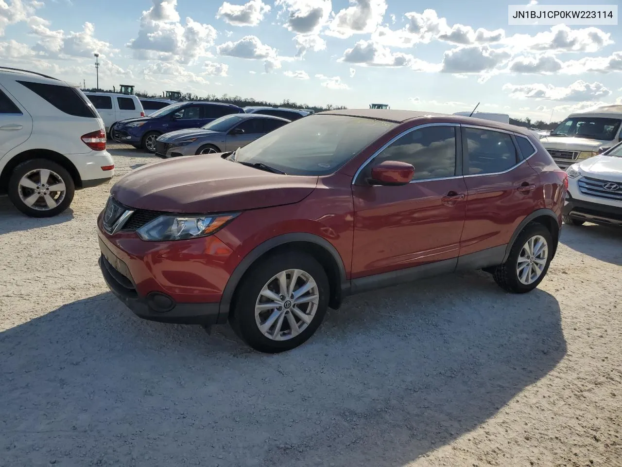 JN1BJ1CP0KW223114 2019 Nissan Rogue Sport S