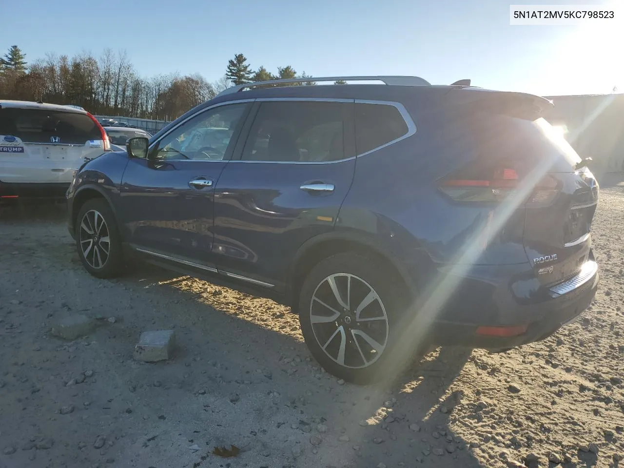 2019 Nissan Rogue S VIN: 5N1AT2MV5KC798523 Lot: 79271554