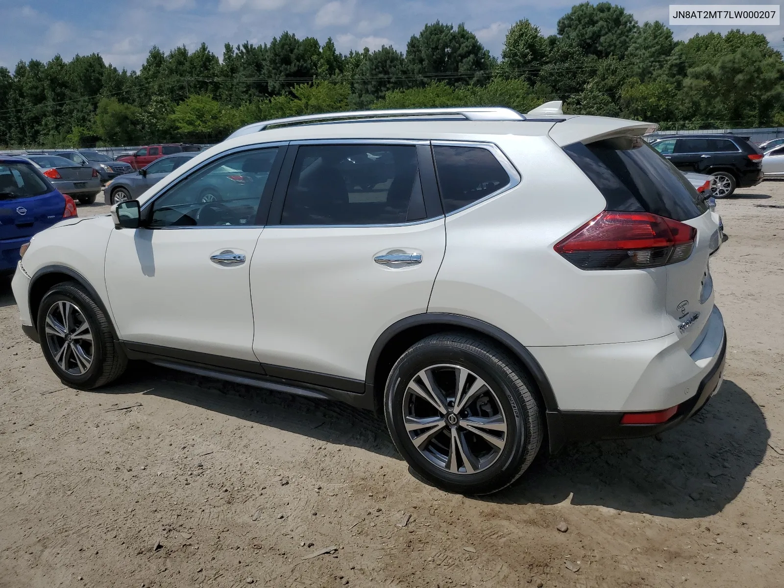 2020 Nissan Rogue S VIN: JN8AT2MT7LW000207 Lot: 65370514