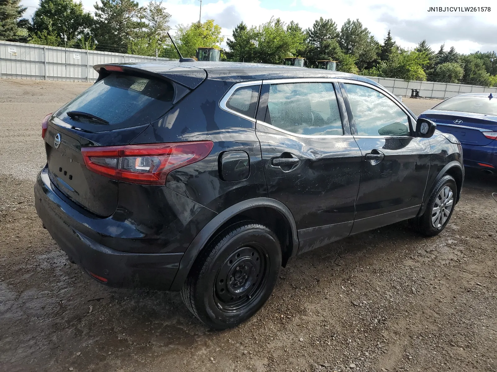 JN1BJ1CV1LW261578 2020 Nissan Rogue Sport S