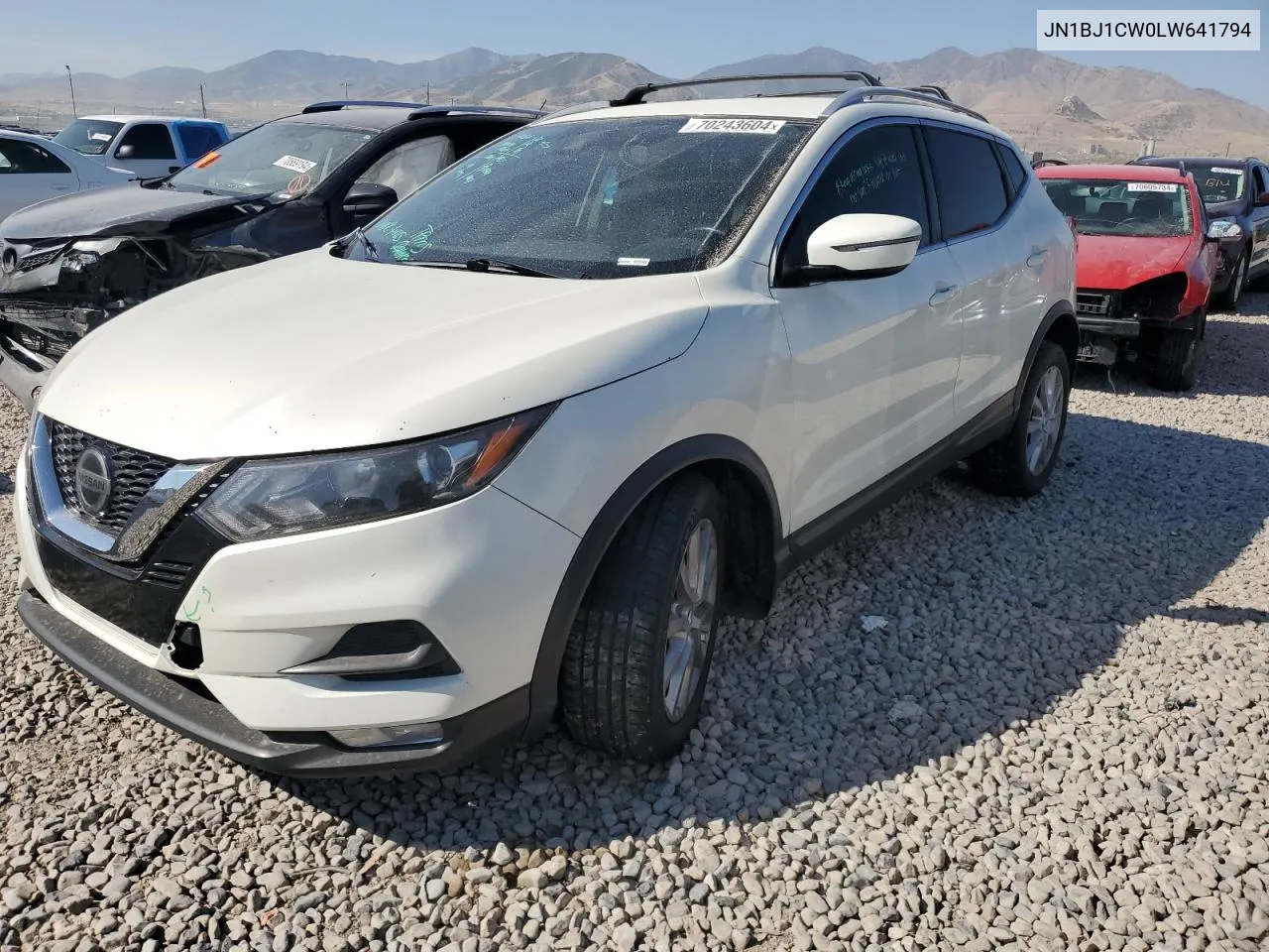 2020 Nissan Rogue Sport S VIN: JN1BJ1CW0LW641794 Lot: 70243604