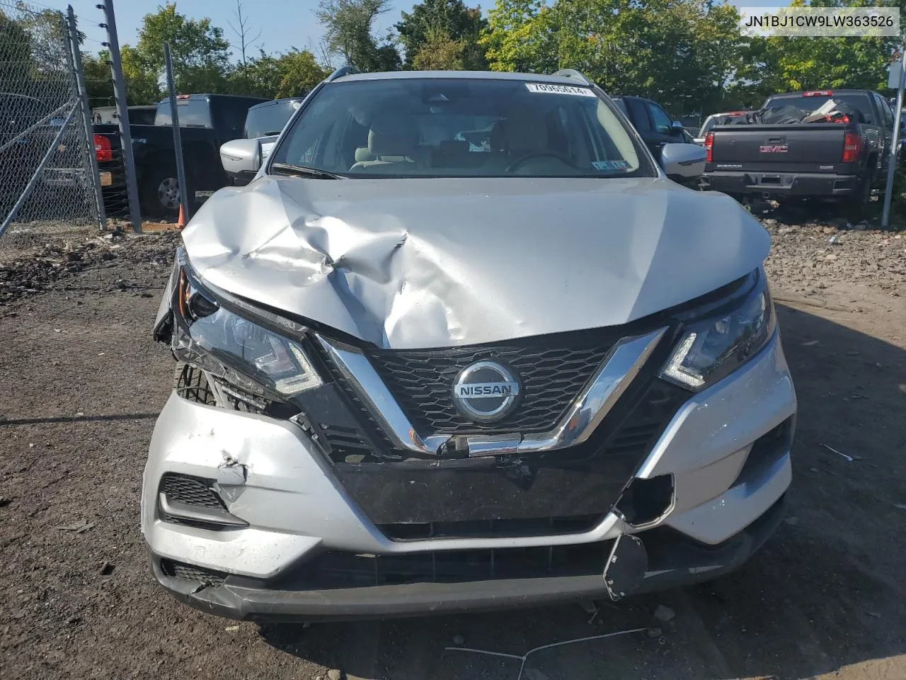 2020 Nissan Rogue Sport S VIN: JN1BJ1CW9LW363526 Lot: 70965614