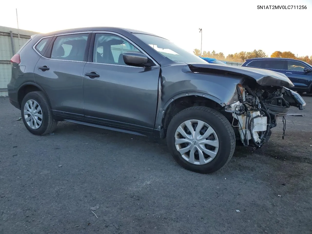 2020 Nissan Rogue S VIN: 5N1AT2MV0LC711256 Lot: 76268084