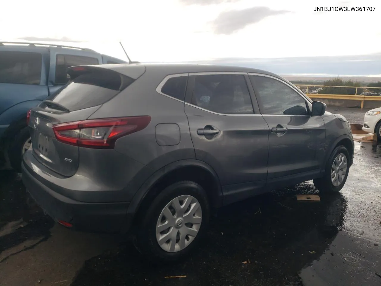 JN1BJ1CW3LW361707 2020 Nissan Rogue Sport S