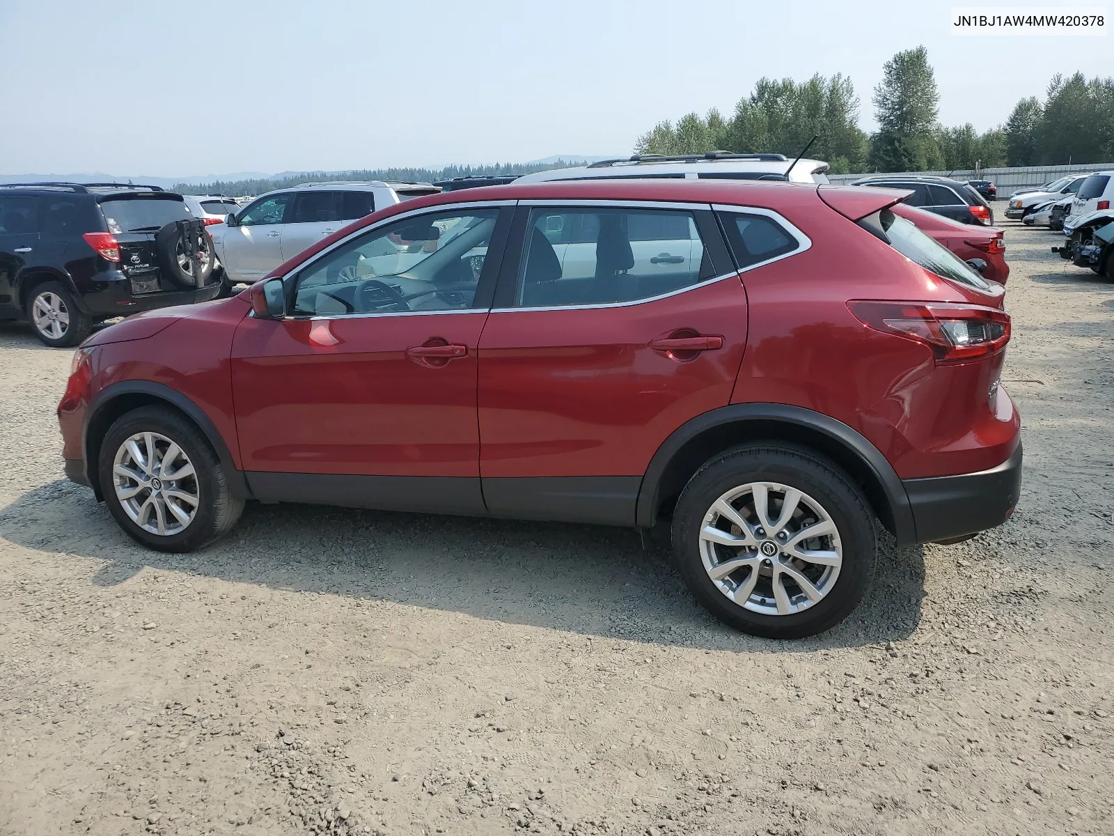 2021 Nissan Rogue Sport S VIN: JN1BJ1AW4MW420378 Lot: 66773434