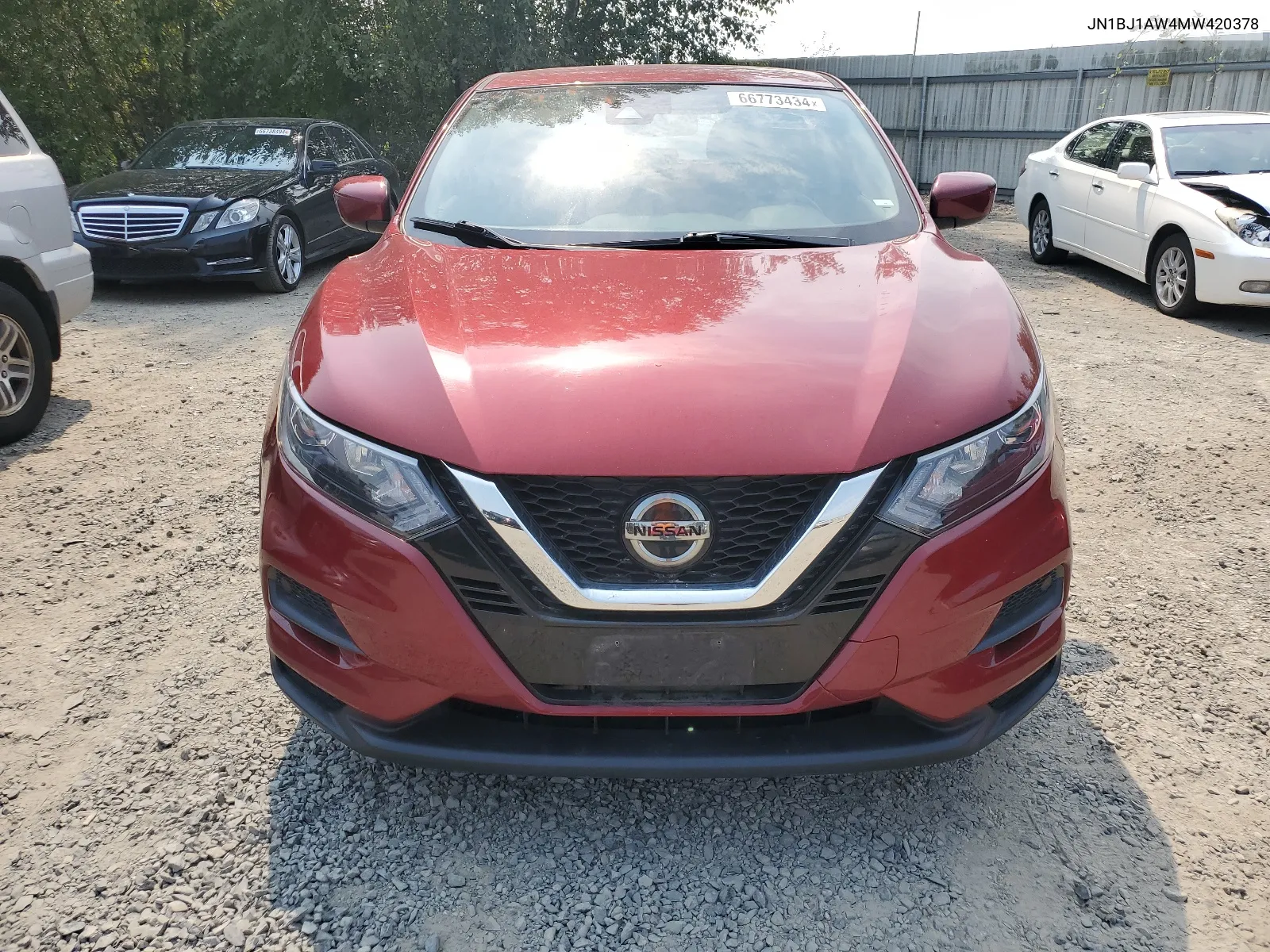 2021 Nissan Rogue Sport S VIN: JN1BJ1AW4MW420378 Lot: 66773434