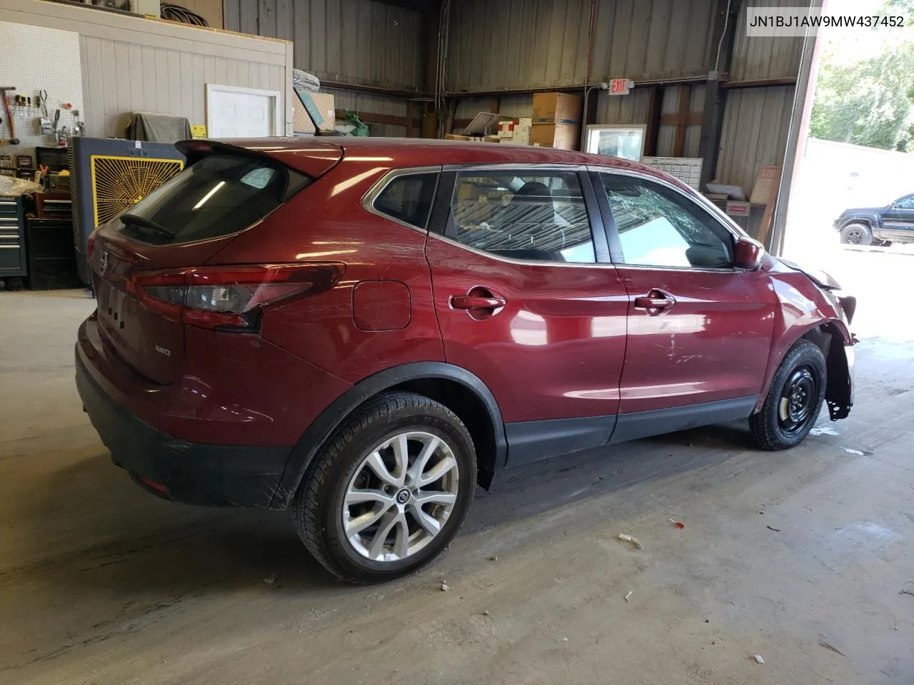 2021 Nissan Rogue Sport S VIN: JN1BJ1AW9MW437452 Lot: 67527134