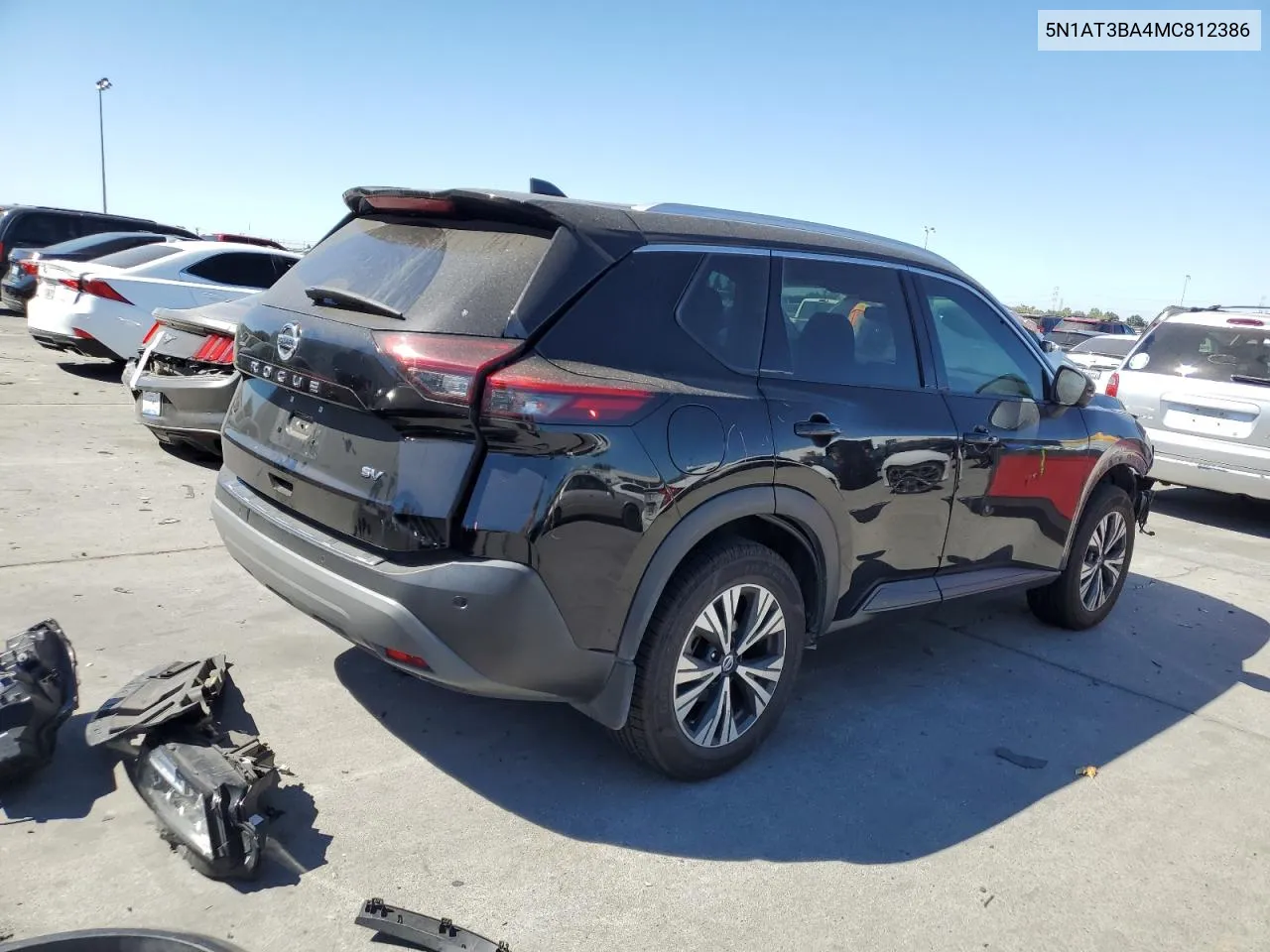 2021 Nissan Rogue Sv VIN: 5N1AT3BA4MC812386 Lot: 70645924