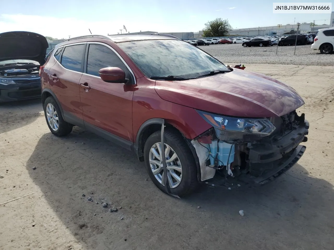 JN1BJ1BV7MW316666 2021 Nissan Rogue Sport Sv