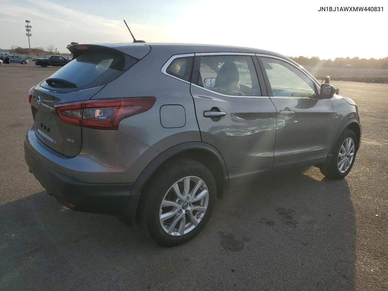 2021 Nissan Rogue Sport S VIN: JN1BJ1AWXMW440831 Lot: 79278384