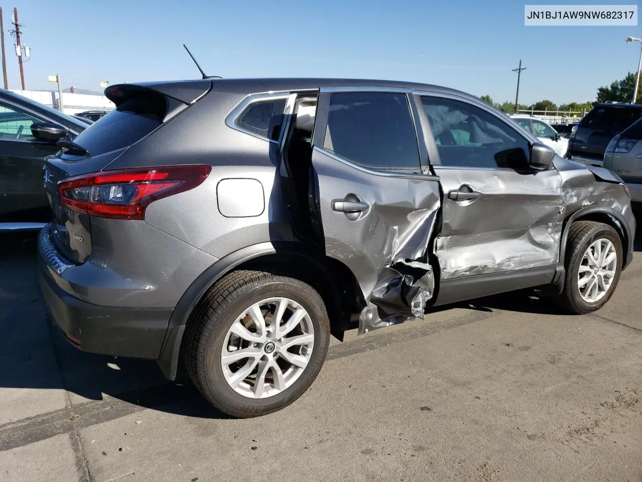 2022 Nissan Rogue Sport S VIN: JN1BJ1AW9NW682317 Lot: 67726964