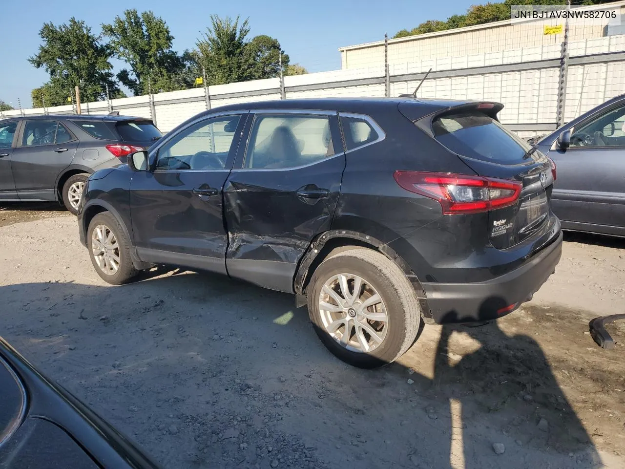 2022 Nissan Rogue Sport S VIN: JN1BJ1AV3NW582706 Lot: 70906074