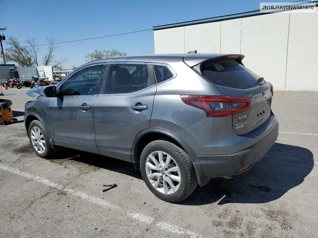 JN1BJ1AV0NW581870 2022 Nissan Rogue Sport S