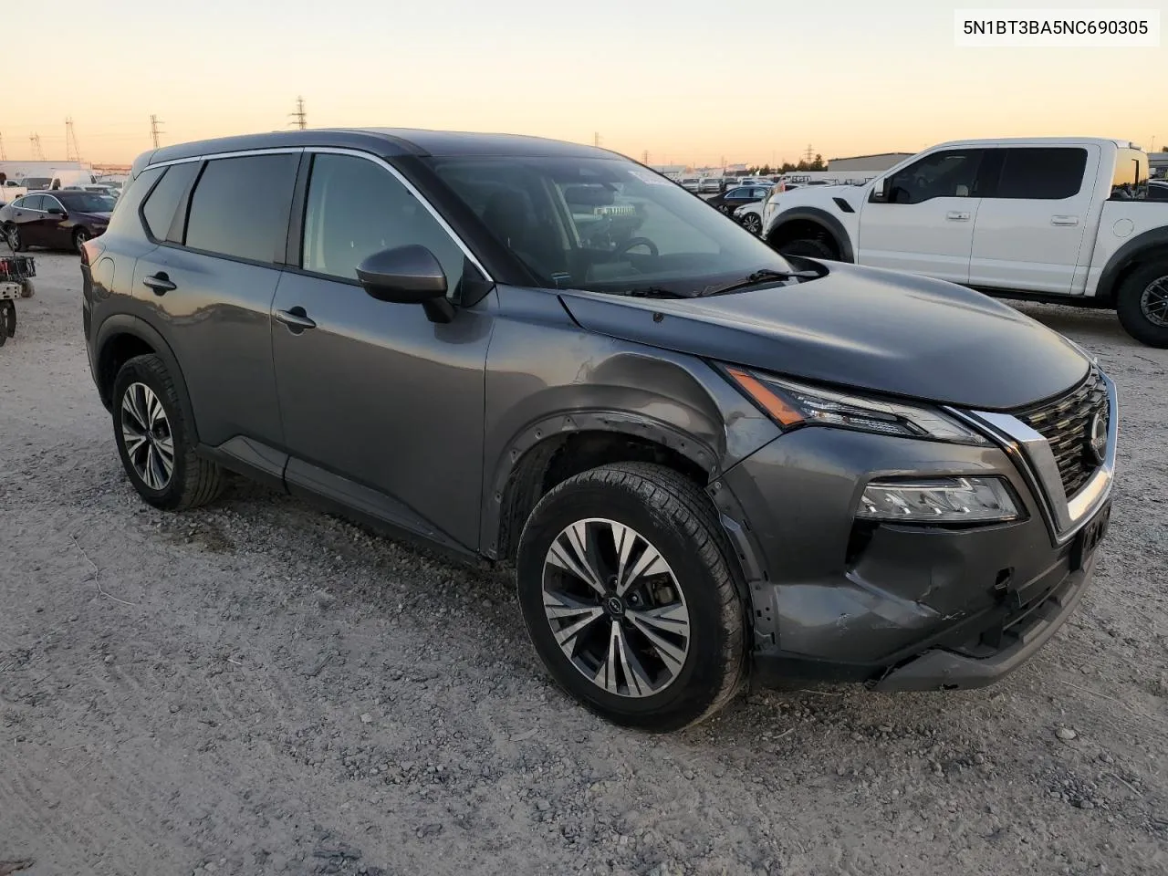 2022 Nissan Rogue Sv VIN: 5N1BT3BA5NC690305 Lot: 81320284