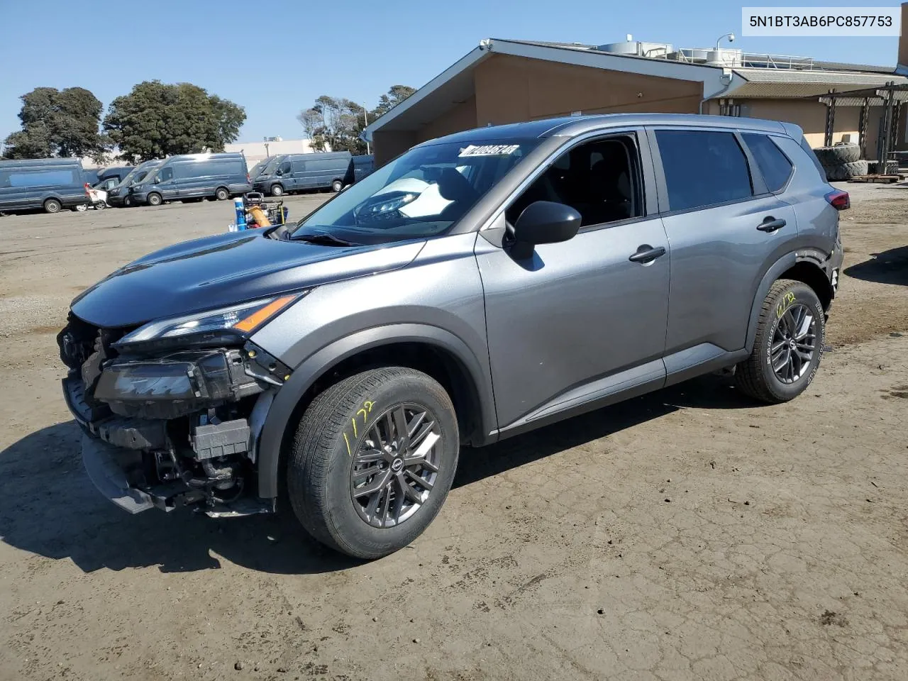 2023 Nissan Rogue S VIN: 5N1BT3AB6PC857753 Lot: 74084674