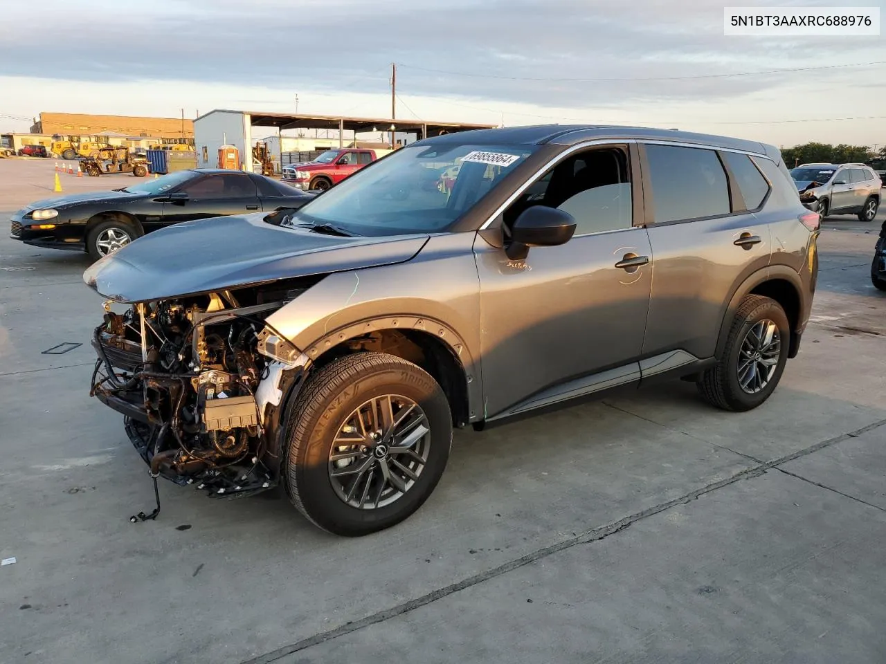 2024 Nissan Rogue S VIN: 5N1BT3AAXRC688976 Lot: 69855864