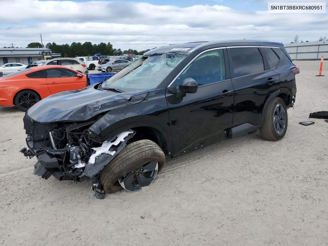 2024 Nissan Rogue Sv VIN: 5N1BT3BBXRC680951 Lot: 70146084