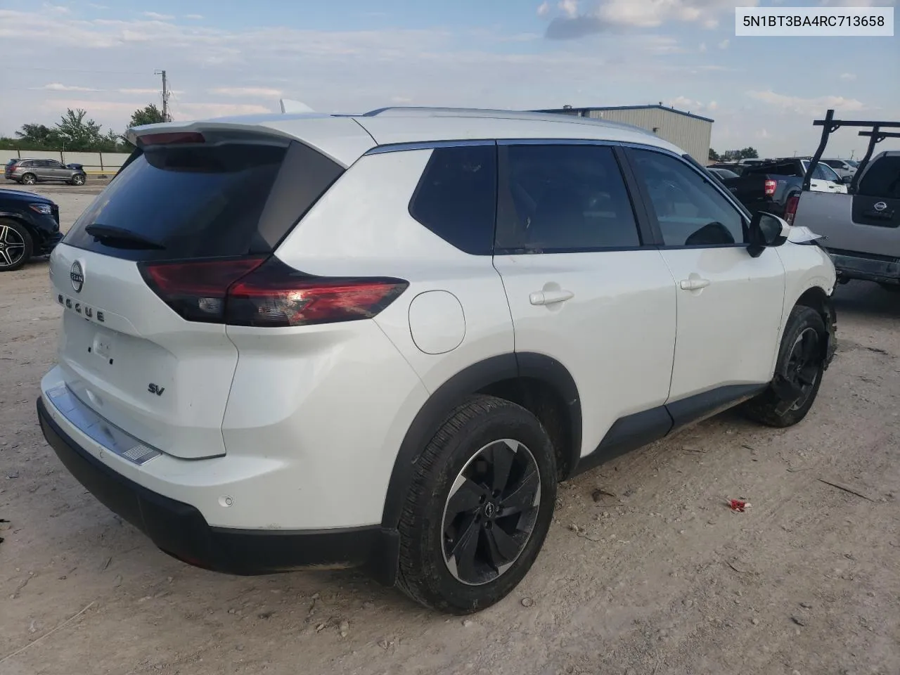 5N1BT3BA4RC713658 2024 Nissan Rogue Sv