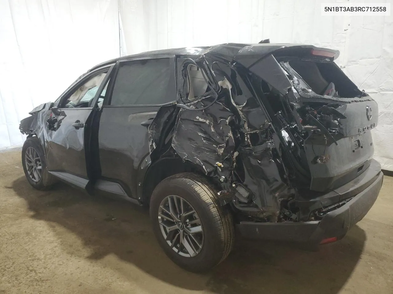 5N1BT3AB3RC712558 2024 Nissan Rogue S