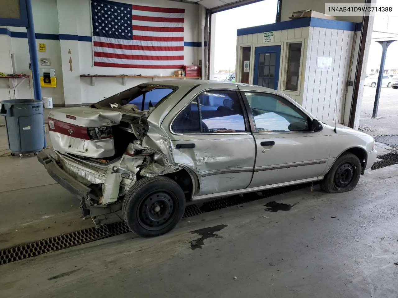 1998 Nissan Sentra E VIN: 1N4AB41D9WC714388 Lot: 73213954