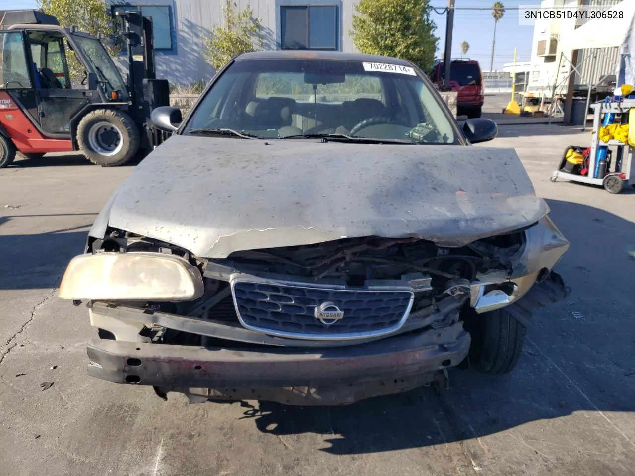 2000 Nissan Sentra Base VIN: 3N1CB51D4YL306528 Lot: 70228714