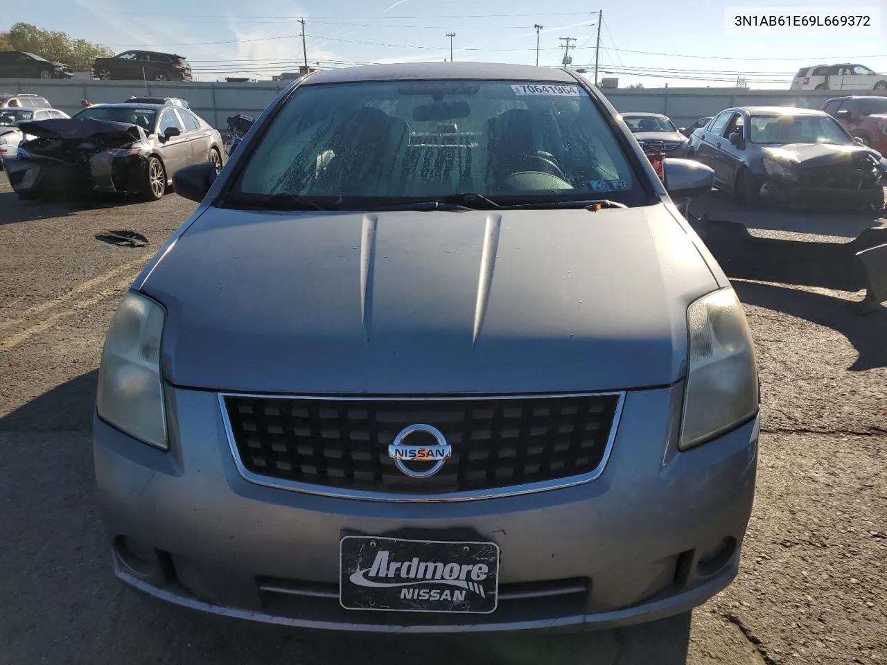 2009 Nissan Sentra 2.0 VIN: 3N1AB61E69L669372 Lot: 70641964