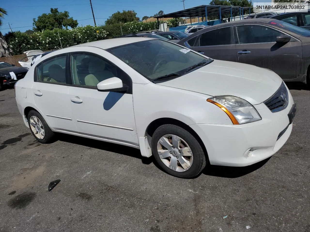 2010 Nissan Sentra 2.0 VIN: 3N1AB6AP2AL703832 Lot: 65163684