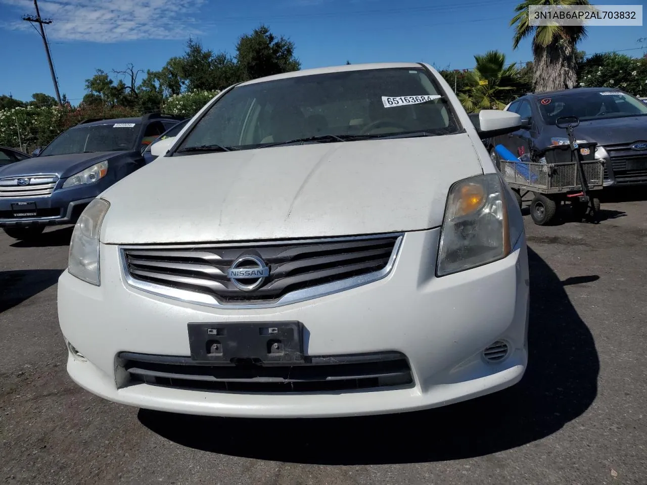 2010 Nissan Sentra 2.0 VIN: 3N1AB6AP2AL703832 Lot: 65163684