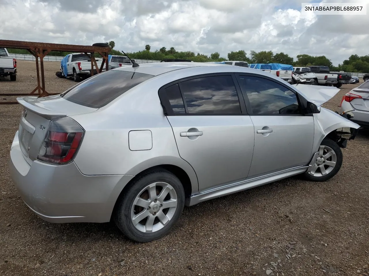 2011 Nissan Sentra 2.0 VIN: 3N1AB6AP9BL688957 Lot: 62469904