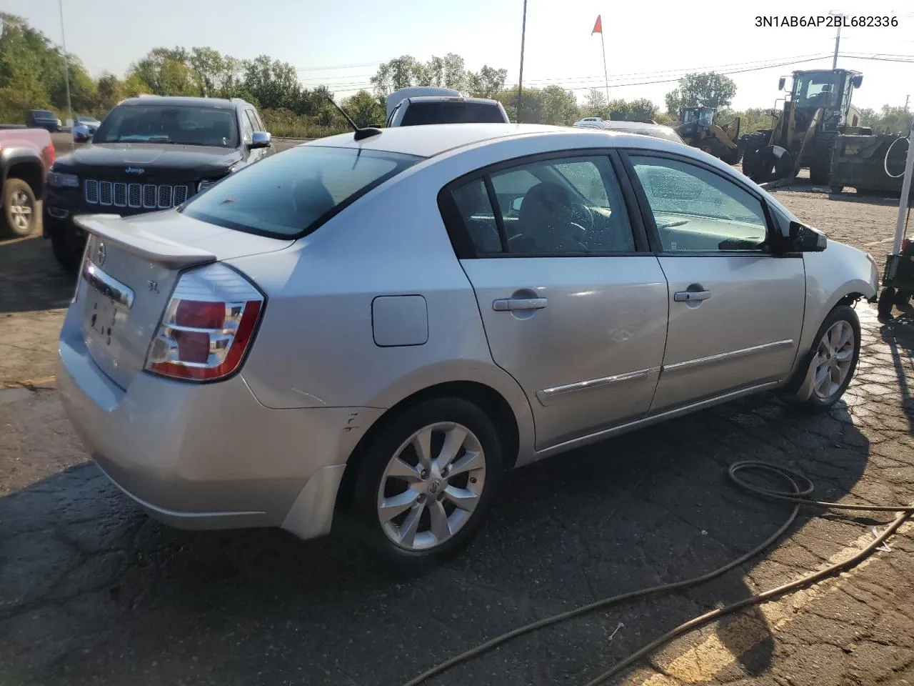 2011 Nissan Sentra 2.0 VIN: 3N1AB6AP2BL682336 Lot: 71464364