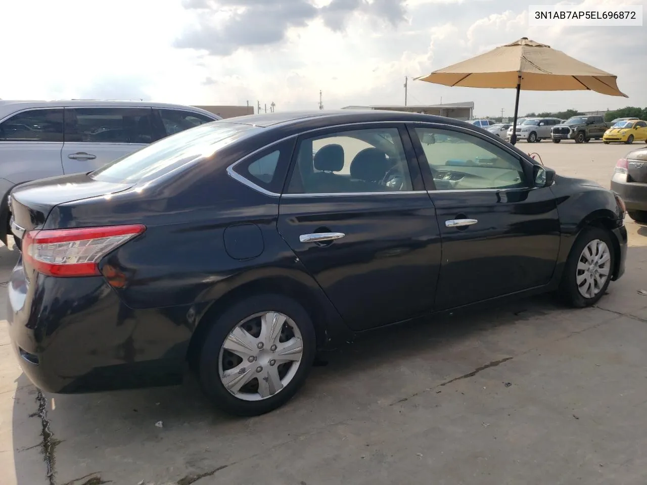 2014 Nissan Sentra S VIN: 3N1AB7AP5EL696872 Lot: 58638484