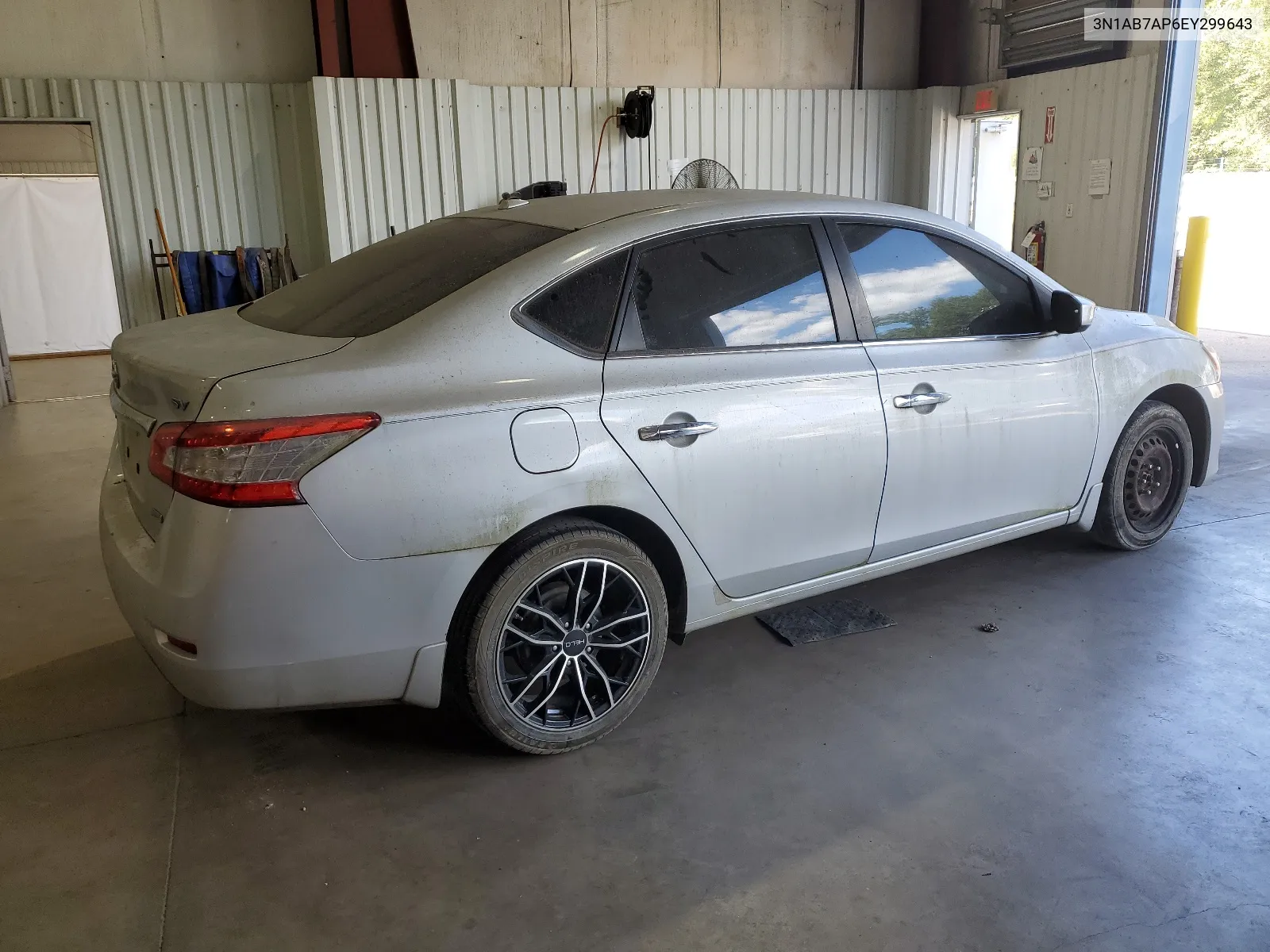 3N1AB7AP6EY299643 2014 Nissan Sentra S