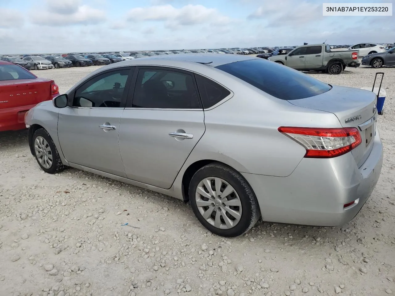 2014 Nissan Sentra S VIN: 3N1AB7AP1EY253220 Lot: 71550304